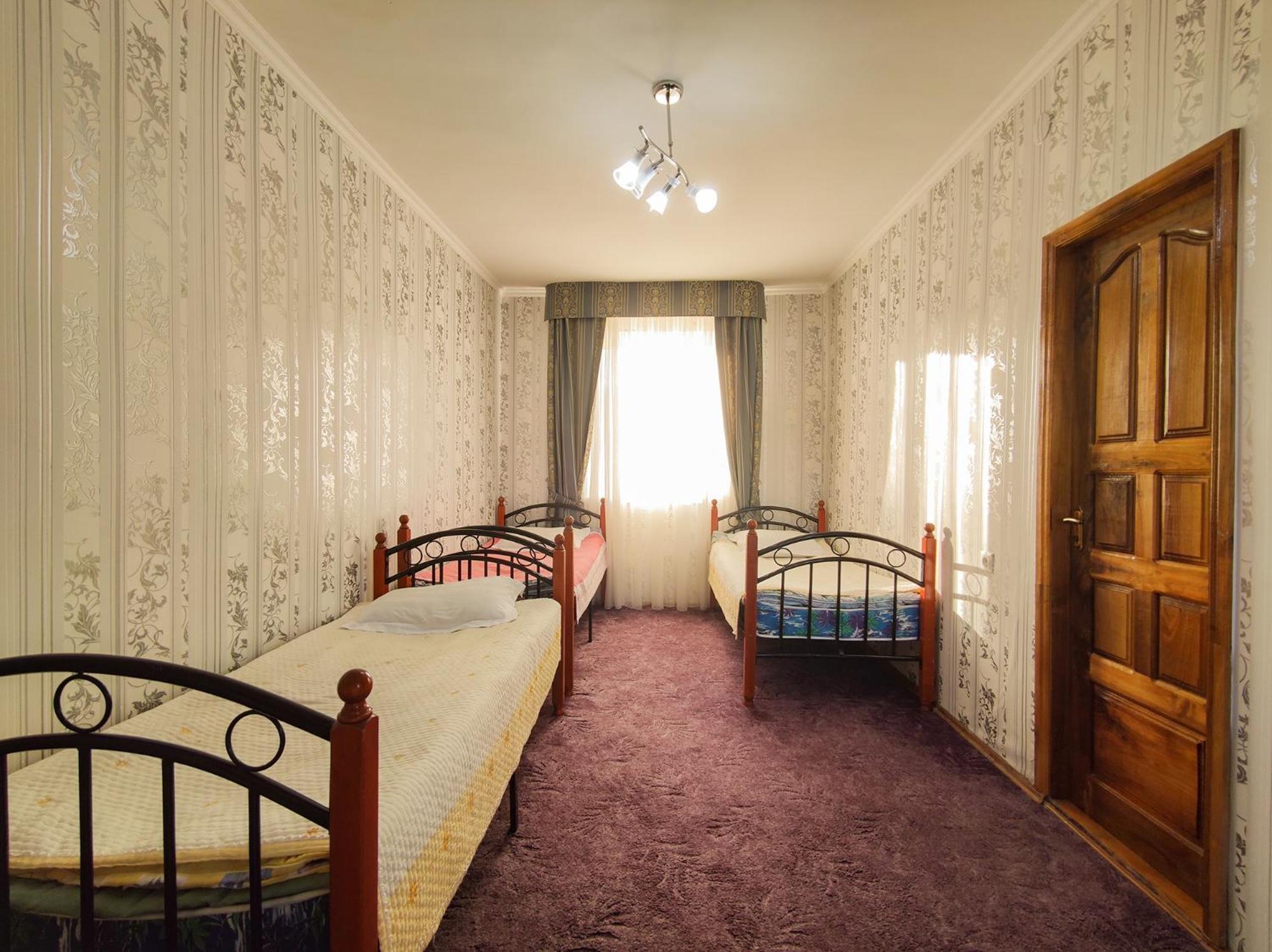 Адилет Hotel Cholpon-Ata Eksteriør billede