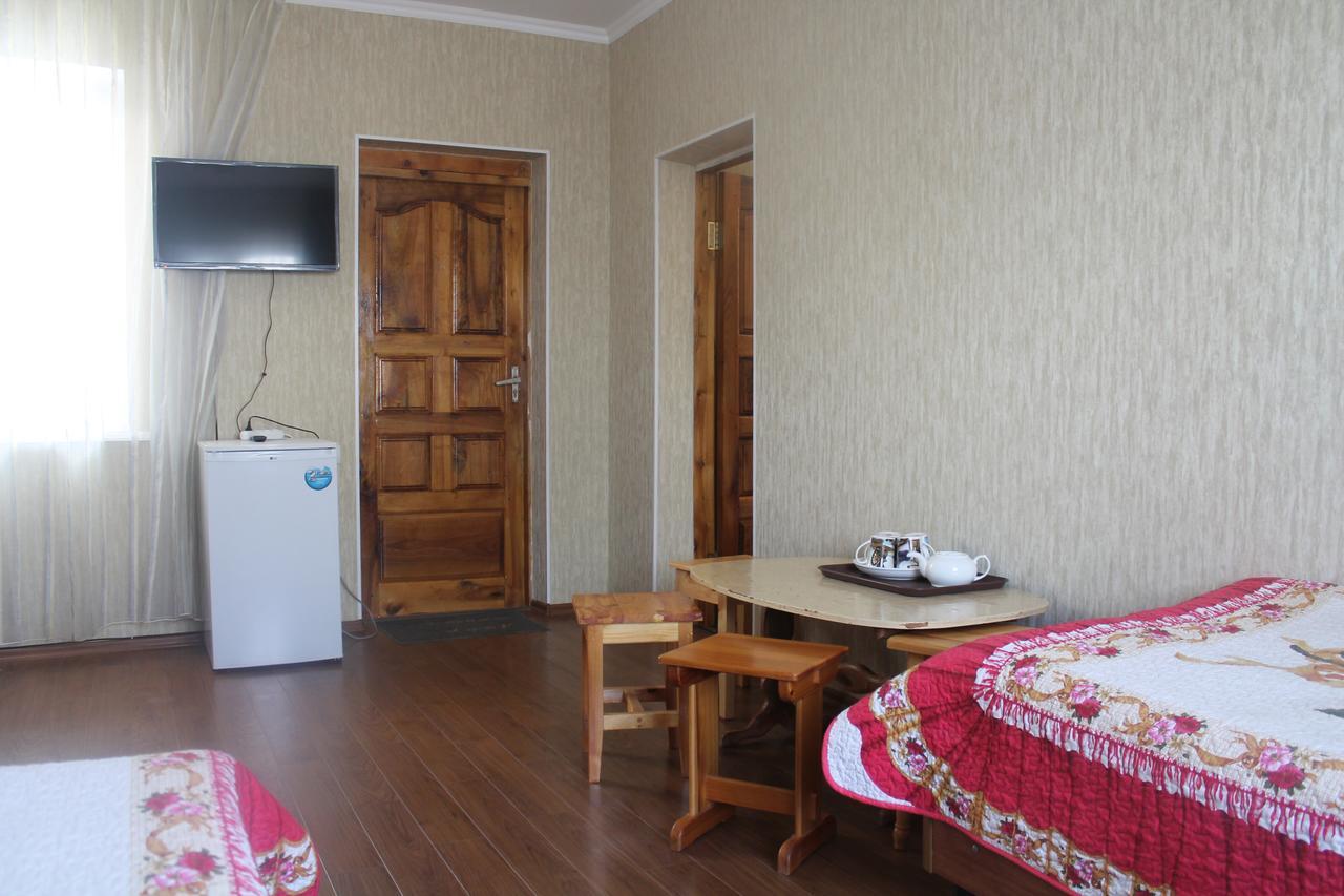Адилет Hotel Cholpon-Ata Eksteriør billede