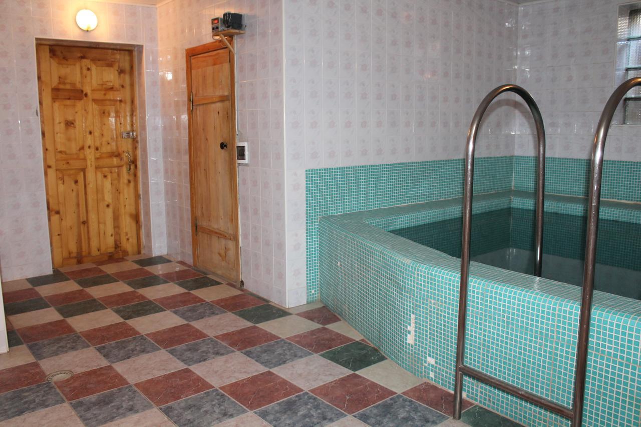 Адилет Hotel Cholpon-Ata Eksteriør billede